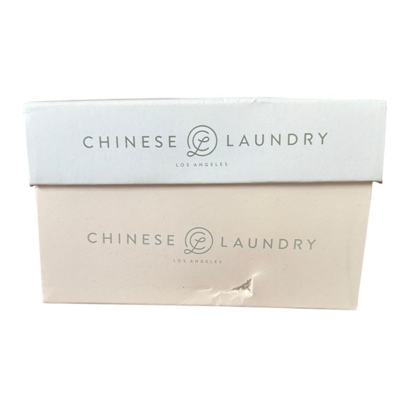 Chinese Laundry's SPICE Micro Suede Pump Pointed Toe 3.5” Heel Black Women 8 - Picture 9 of 13